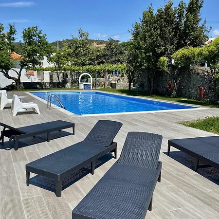 Solar Laginha - E Quartos *