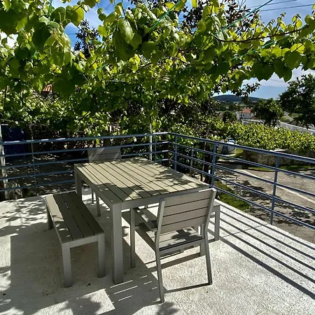Solar Laginha - E Quartos Apartment
